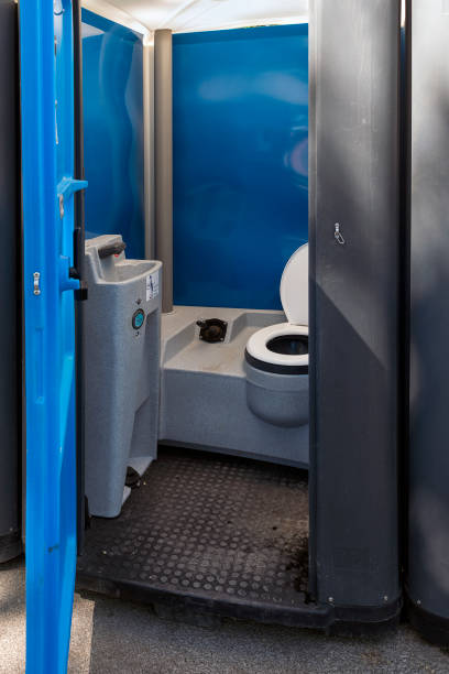 Best Local porta potty services  in Covelo, CA