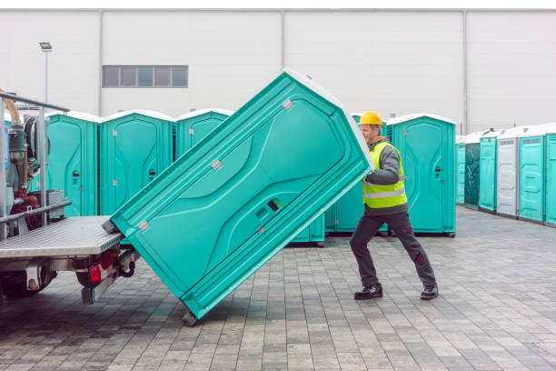 Portable Toilet Options We Offer in Covelo, CA